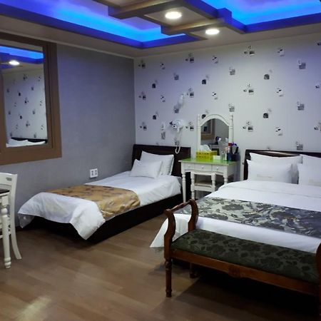 Tiffany Motel Mokpo Extérieur photo