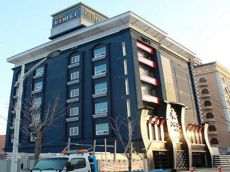 Tiffany Motel Mokpo Extérieur photo